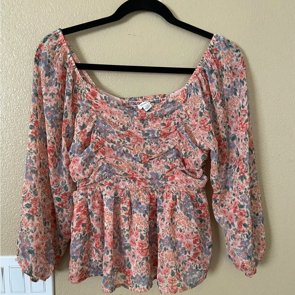 American Eagle Floral Blouse - Picture 5 of 6
